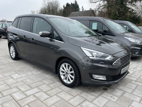 Ford Grand C-Max 1.0 EcoBoost Titanium